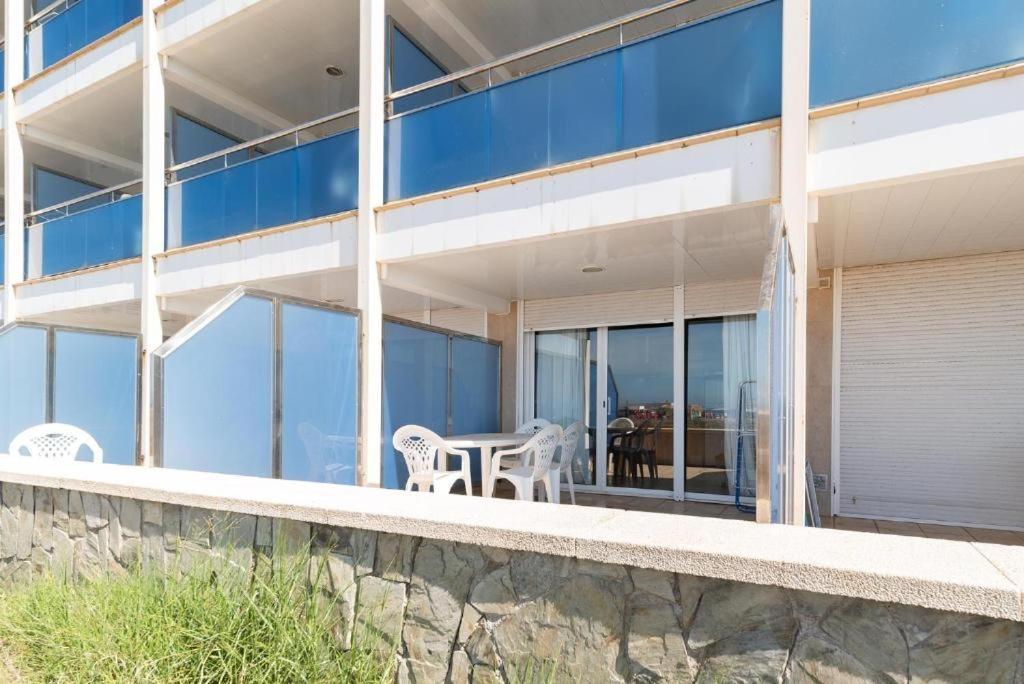 Apartamentos Denis 卡斯特尔德费尔斯 外观 照片